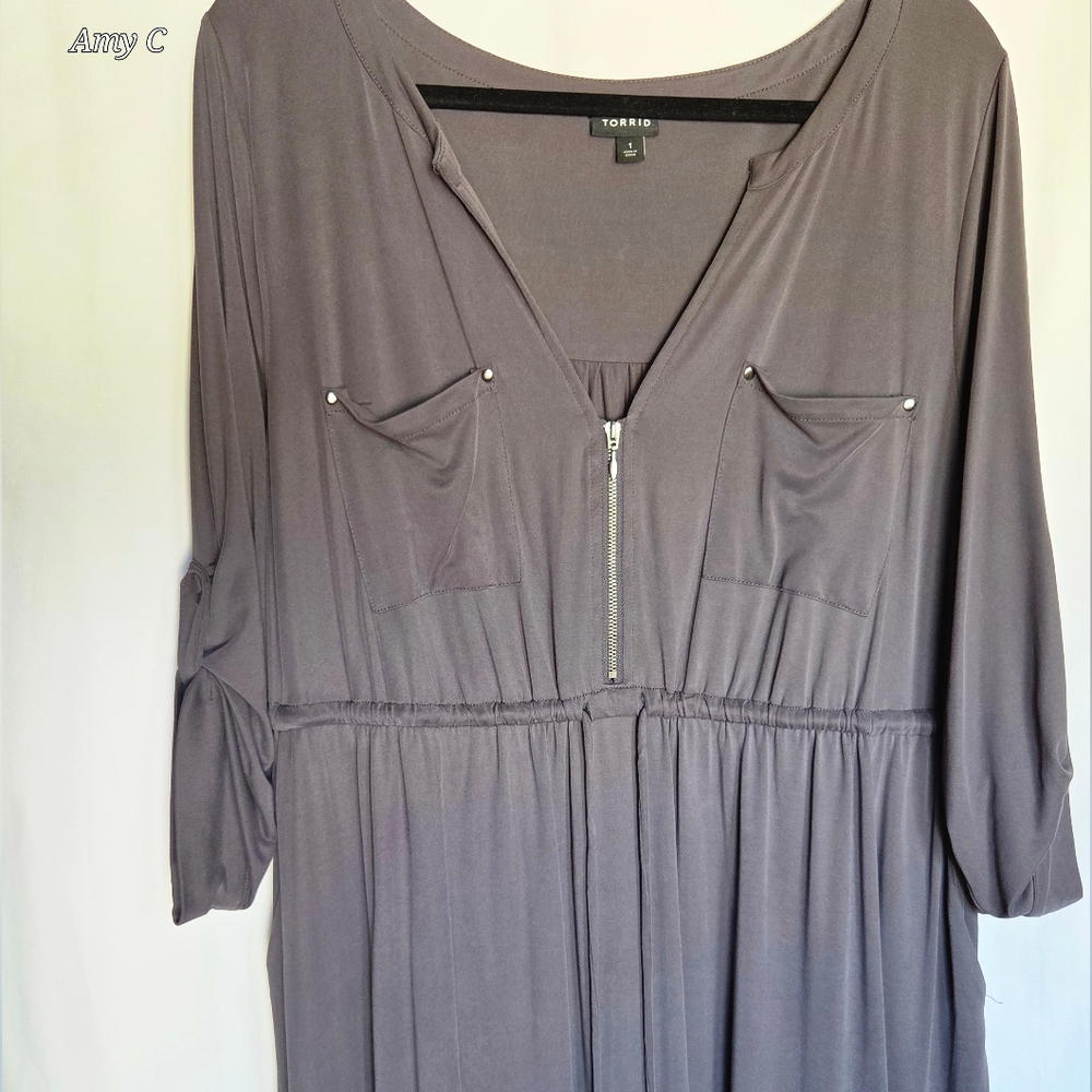 Torrid Gray Dress With 3/4 Sleeve, Slouch Pockets And Drawstring Waiste. Size 1